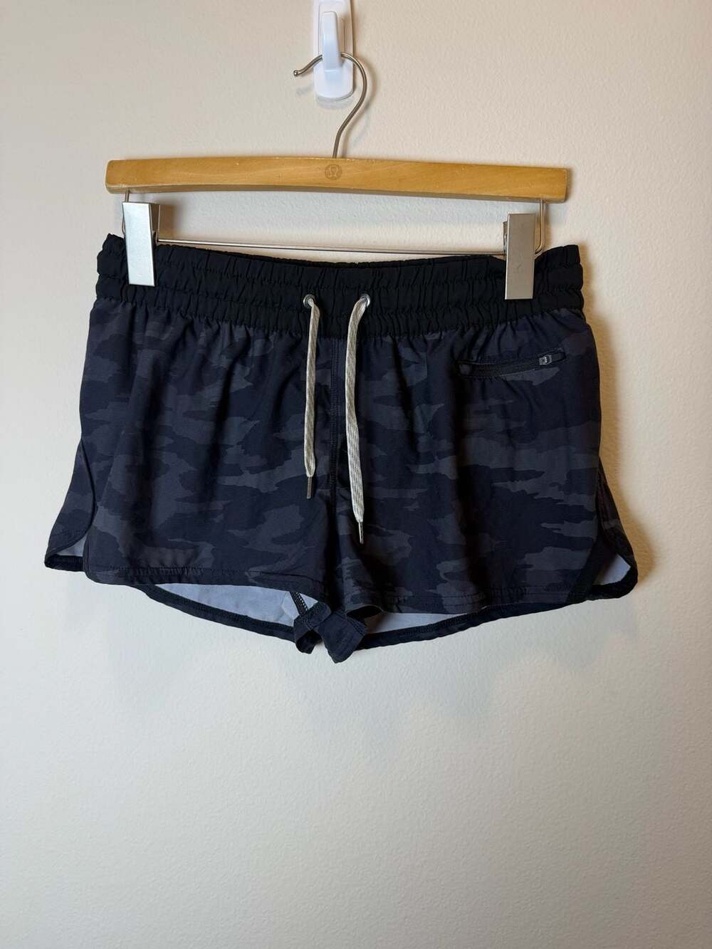 Vuori Clementine 2.0 Black Camo Performance Athletic Shorts